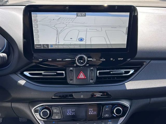 Hyundai i30 Advantage Hybrid T-GDi