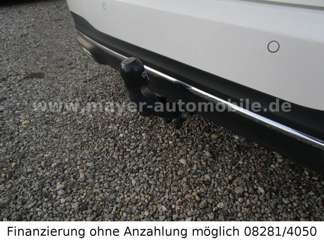 Mercedes-Benz B 180 B 180 d Progressive Sedan