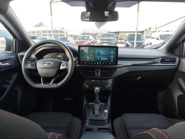 Ford Focus ST Line Wagon