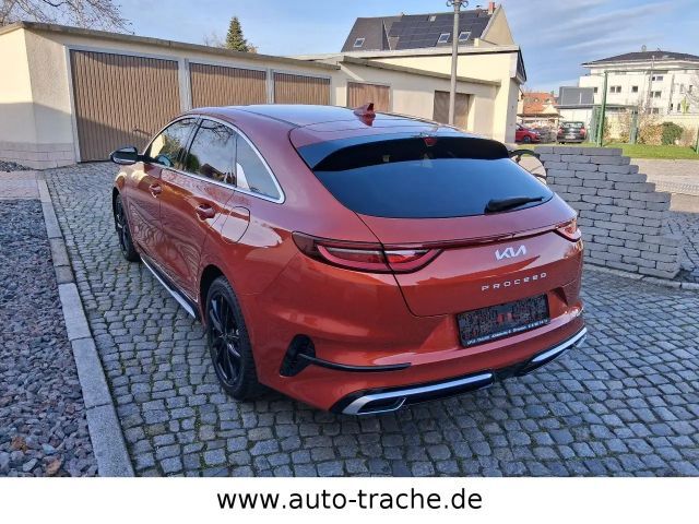Kia ProCeed ProCeed Automatik Navi SH LH PDC V+H Kamera DAB