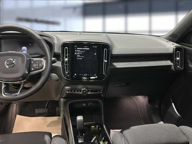 Volvo XC40 XC40 Navi LED Klima Standhzg Einparkhilfe el. Fenster