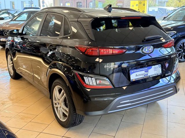 Hyundai Kona 2WD Trend