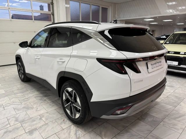 Hyundai Tucson 1.6 Trend Vierwielaandrijving