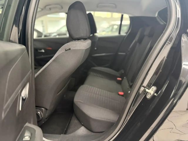 Peugeot 208 Active Pack