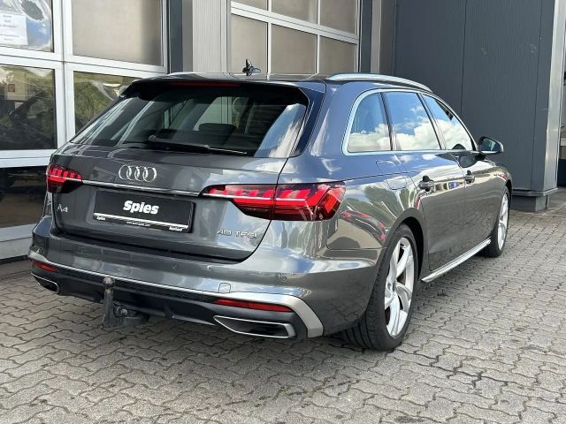 Audi A4 40 TFSI Avant S-Line