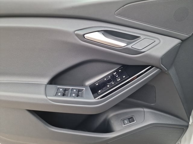 Audi Q6 e-tron SUV e-tron Audi Q6 SUV e-tron