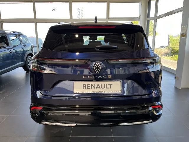 Renault Espace E-Tech Hybrid Iconic