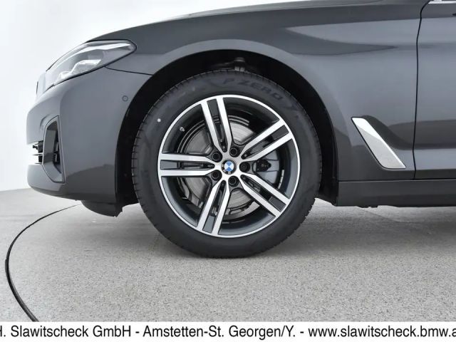 BMW 520 520d Sedan xDrive