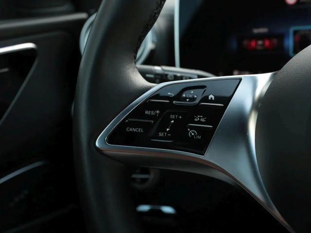 Mercedes-Benz C 200 AVANTGARDE C 200 d Estate