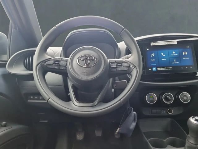 Toyota Aygo X Hatchback Play