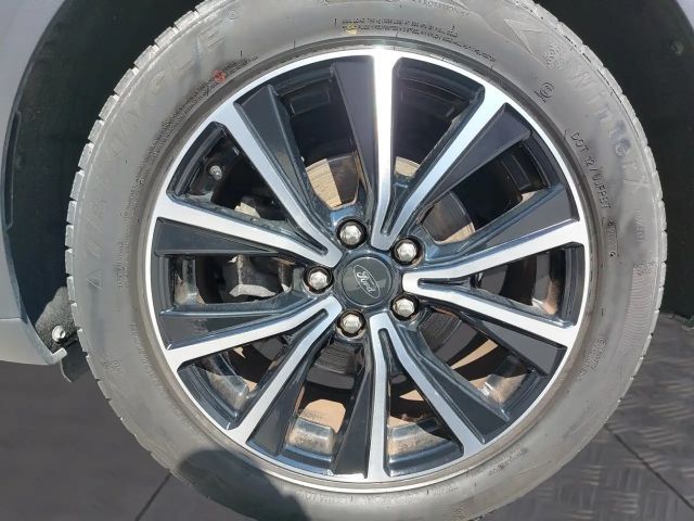 Ford Puma EcoBoost Titanium