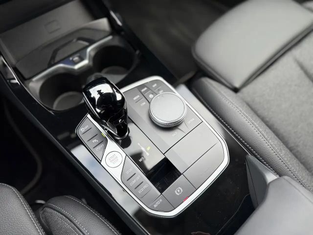 BMW 120 120i Sedan Sport Line