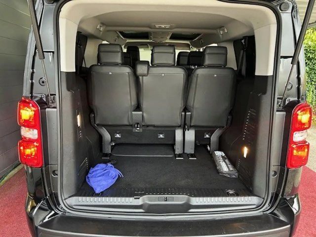 Opel Zafira Life VIP längster Radstand/Standheizung/AHK/8Sitzer