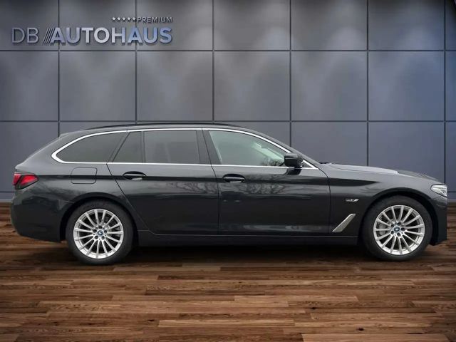 BMW 530 530e Touring xDrive