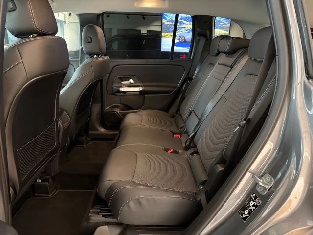 Mercedes-Benz GLB 180 GLB 180 d