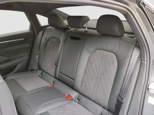 Audi A6 Hybride Quattro Sedan