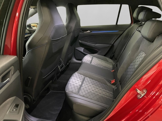 Volkswagen Golf 2.0 TDI DSG Golf VIII Variant