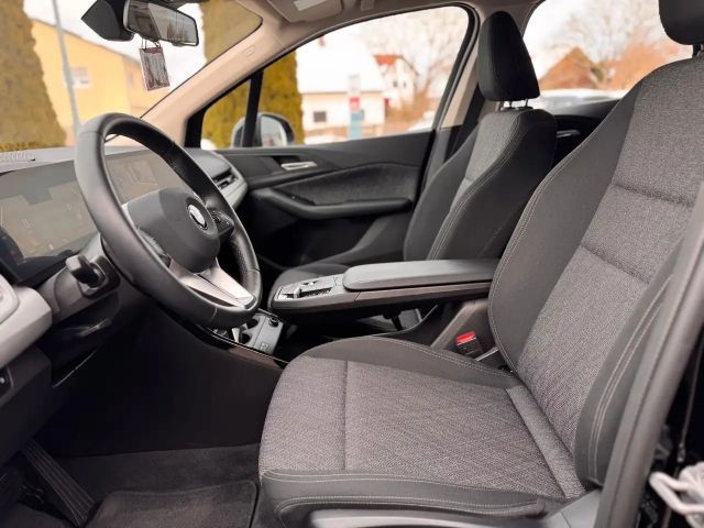 BMW 218 KAMERA DAB KLIMAAUTO LED NAVI