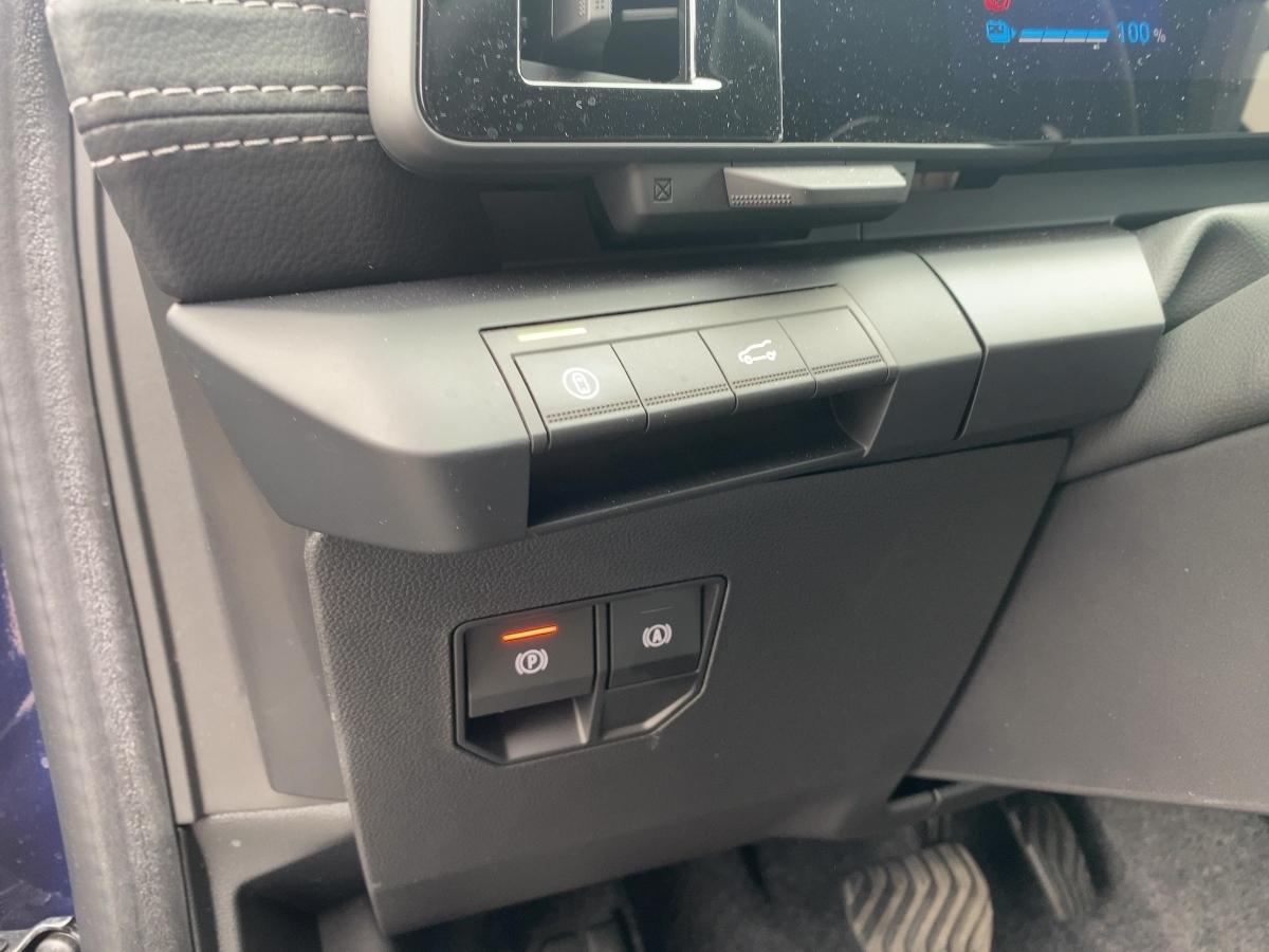 Renault Scenic E-Tech Iconic