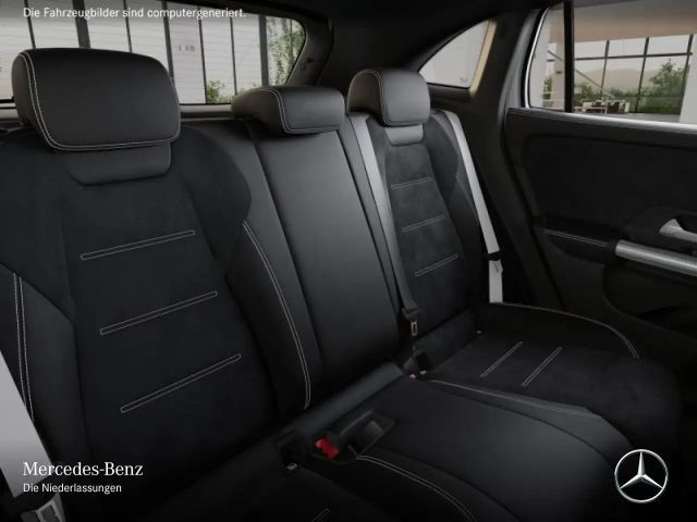 Mercedes-Benz GLA 220 4MATIC AMG Line