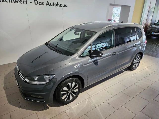 Volkswagen Touran 1.5 TSI DSG