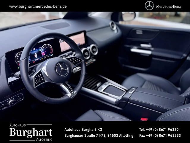 Mercedes-Benz B 180 Progressive Sedan