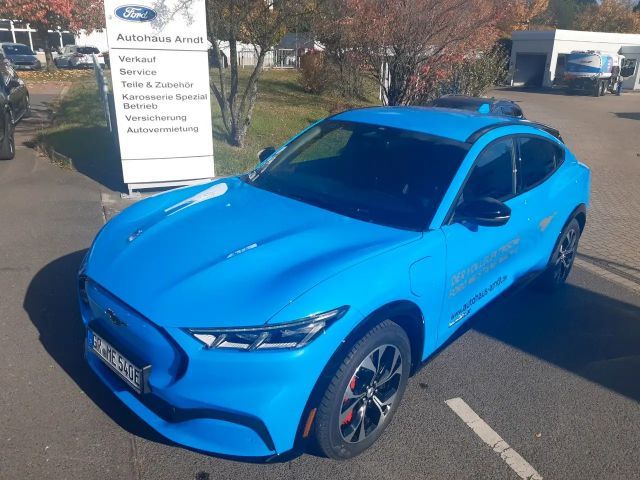 Ford Mustang Mach-E AWD Extended range