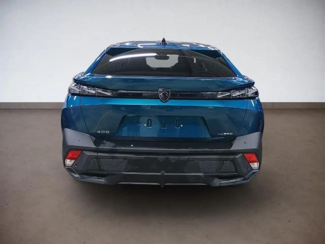 Peugeot 408 EAT8 Hybrid