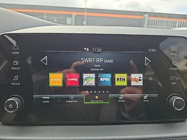 Skoda Kamiq KAMIQ Essence 1,0 TSI 70 kW 5-Gang mech.