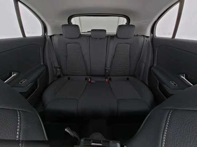 Mercedes-Benz A 200 Progressive