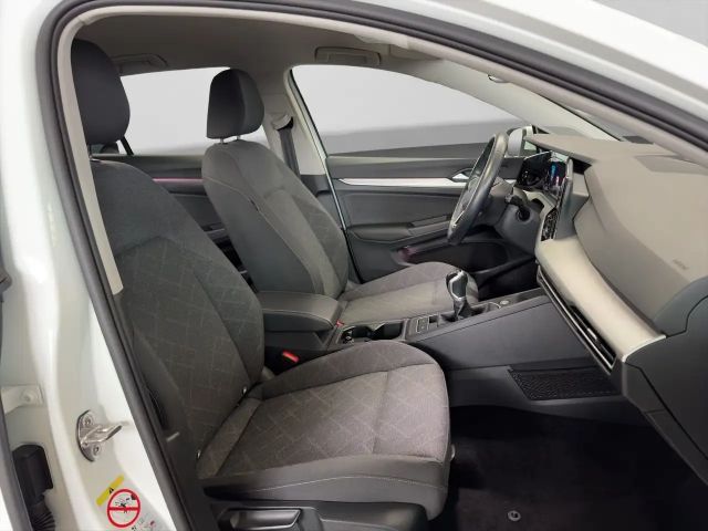 Volkswagen Golf 1.5 TSI Life