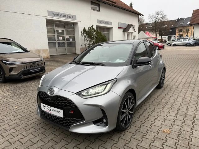 Toyota Yaris GR Hybride VVT-i