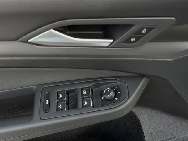 Volkswagen Golf 2.0 TDI DSG Style Variant