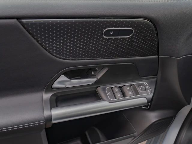 Mercedes-Benz B 200 Progressive