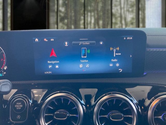 Mercedes-Benz CLA 180 Shooting Brake