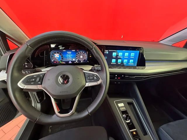 Volkswagen Golf DSG Life Variant