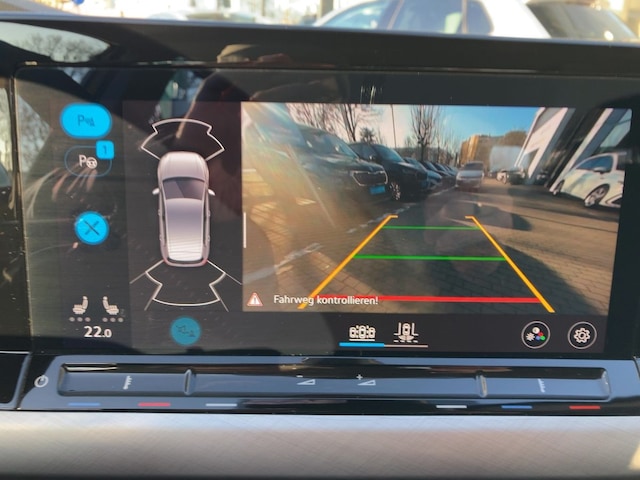 Volkswagen Golf 1.5 TSI Golf VIII Life