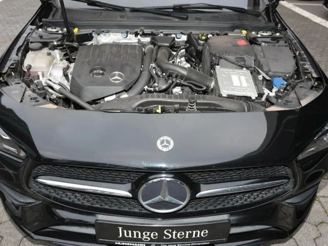 Mercedes-Benz CLA 180 AMG Line Shooting Brake