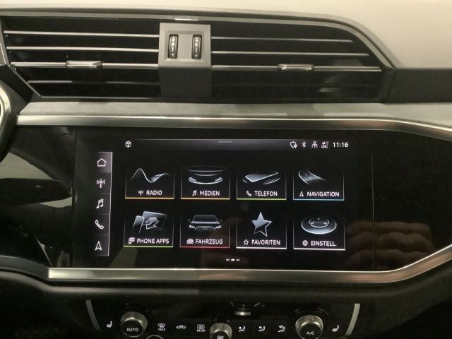 Audi Q3 35 TDI S-Tronic