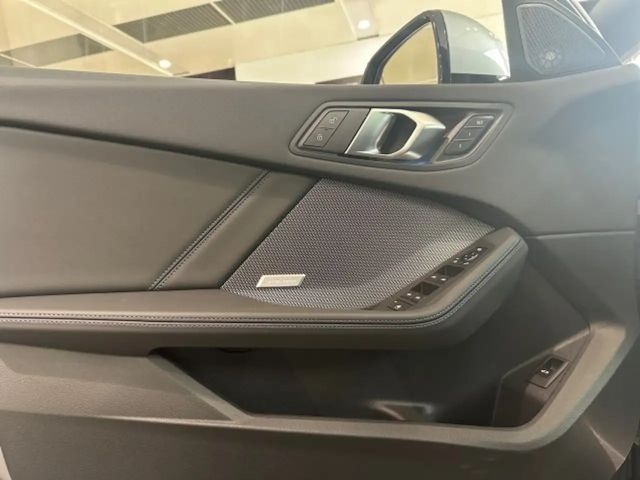 BMW 120 120d 5-deurs Sedan