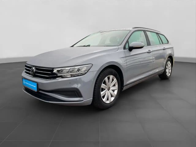 Volkswagen Passat 1.5 TSI DSG Variant