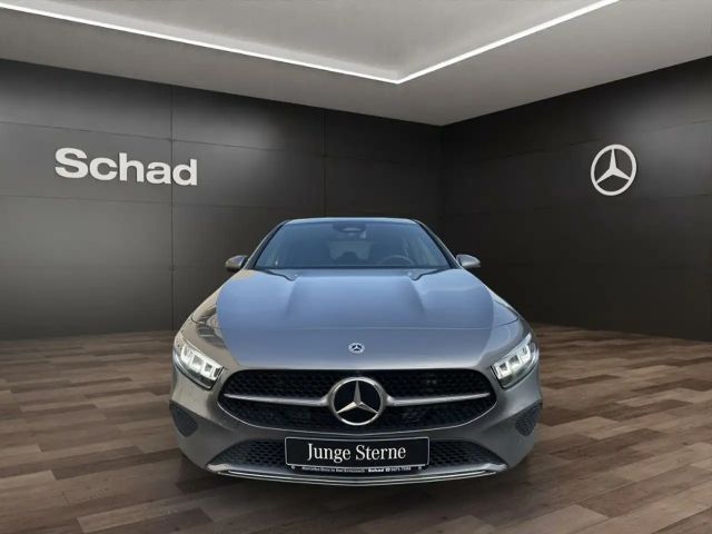 Mercedes-Benz A 200 Progressive