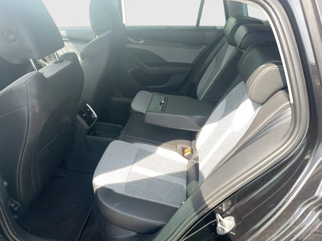 Skoda Octavia Selection