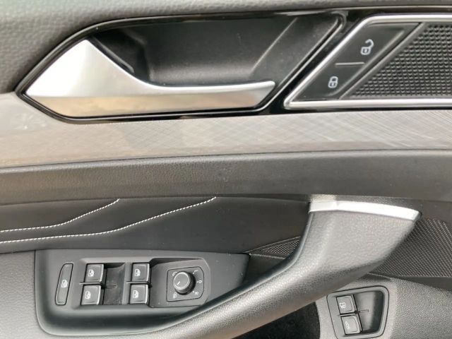 Volkswagen Passat GTE Variant