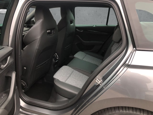 Skoda Octavia 2.0 TDI Combi Sportline