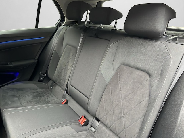 Volkswagen Golf 2.0 TDI DSG Golf VIII Style