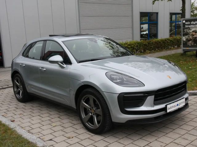 Porsche Macan LUFT*PANO*BOSE*14 Wege*20 Zoll*Vollleder!