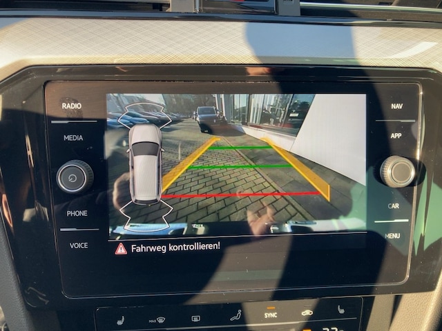 Volkswagen Passat 2.0 TDI Business DSG Variant