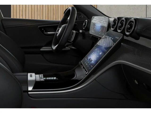 Mercedes-Benz C 200 AMG Line Sedan