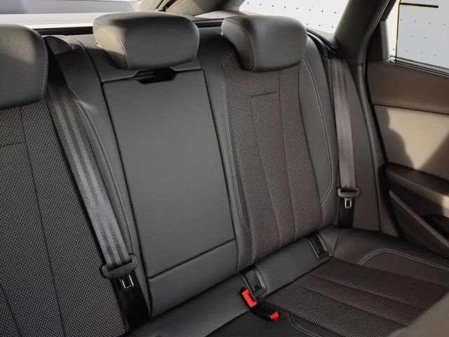 Audi A4 35 TFSI Competition S-Line